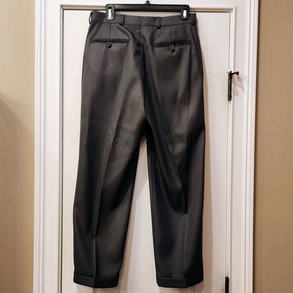 Stafford Like New Gray Dress Pants 30 x 30 Pleated Cuffed - Picture 5 of 6